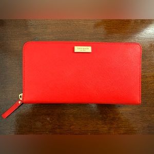 Kate Spade New York Laurel Way Neda Wallet - Red ❤️Crabred ❤️